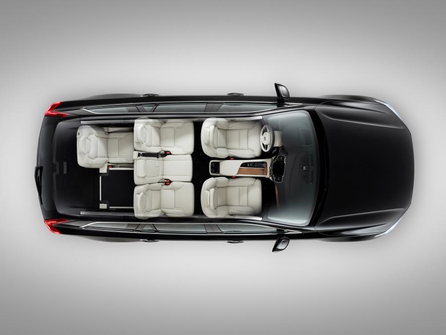  Volvo XC90 T6 AWD First Edition 2014 года  (фото 36 из 38)
